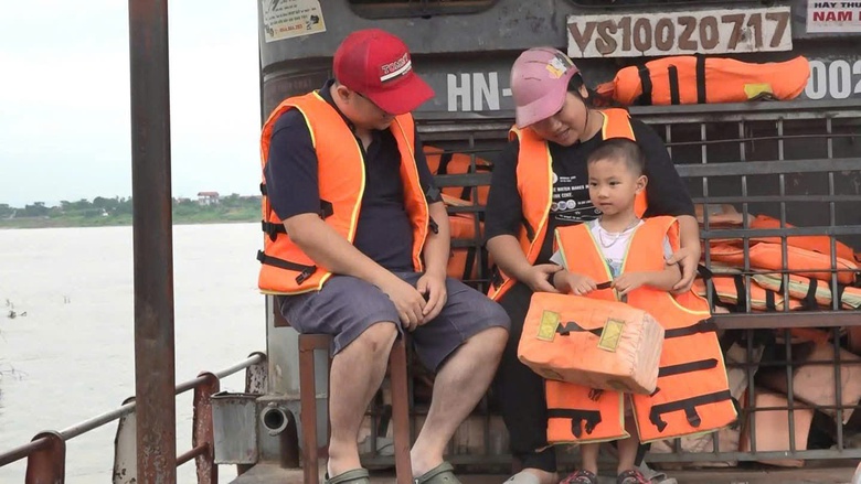 H&agrave; Nội: Ch&iacute;nh quyền h&agrave;nh động, người d&acirc;n chủ động ứng ph&oacute; b&atilde;o số 3- Ảnh 13.