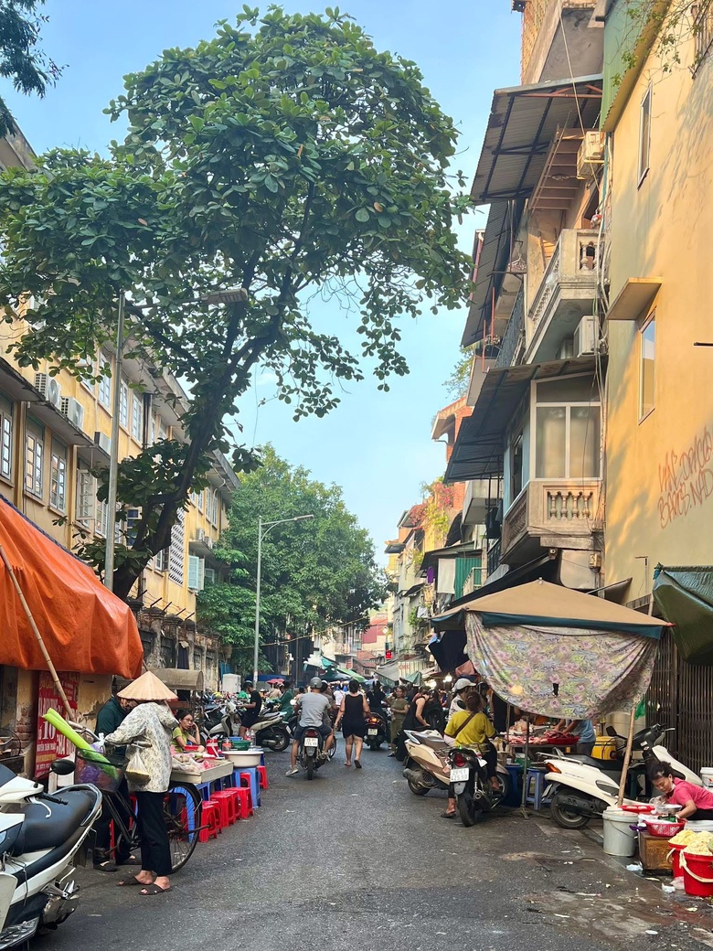 H&agrave; Nội: Ch&iacute;nh quyền h&agrave;nh động, người d&acirc;n chủ động ứng ph&oacute; b&atilde;o số 3- Ảnh 9.