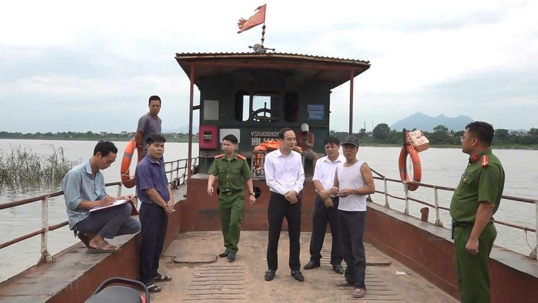 H&agrave; Nội: Ch&iacute;nh quyền h&agrave;nh động, người d&acirc;n chủ động ứng ph&oacute; b&atilde;o số 3- Ảnh 15.