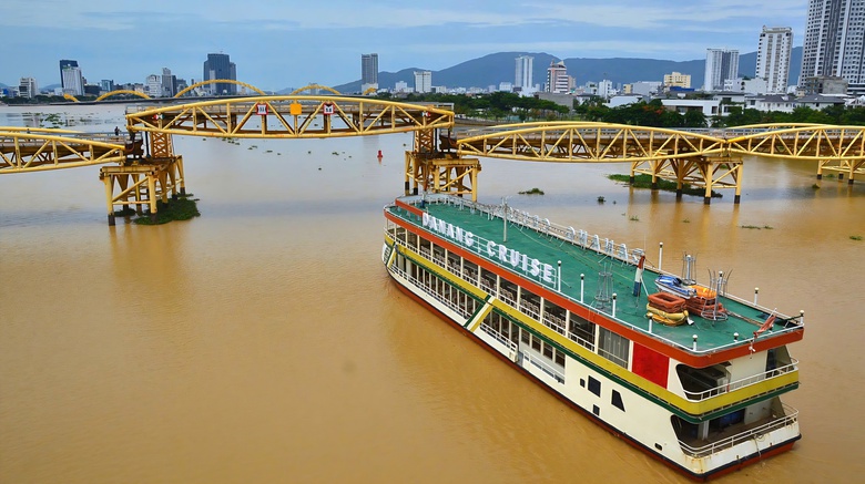 Đ&agrave; Nẵng siết chặt quản l&yacute; vận tải kh&aacute;ch đường thủy nội địa- Ảnh 1.