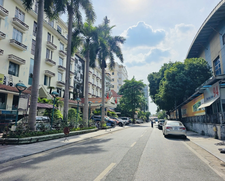 Hà Nội đặt tên 38 tuyến đường mới, tôn vinh ký ức và giá trị lịch sử- Ảnh 3. Hà Nội đặt tên 38 tuyến đường mới, tôn vinh ký ức và giá trị lịch sử- Ảnh 3.