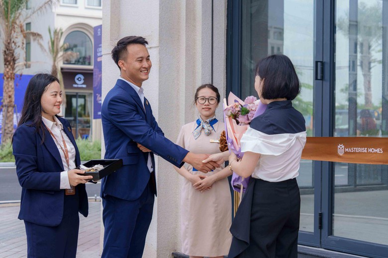 Bộ sưu tập Shoptique phi&ecirc;n bản giới hạn của dự &aacute;n The Centric ch&iacute;nh thức ch&agrave;o đ&oacute;n chủ nh&acirc;n- Ảnh 1.