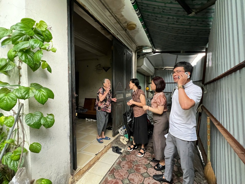 H&agrave; Nội sơ t&aacute;n khẩn cấp người d&acirc;n khỏi khu vực nguy hiểm trước khi b&atilde;o số 3 đổ bộ- Ảnh 8.