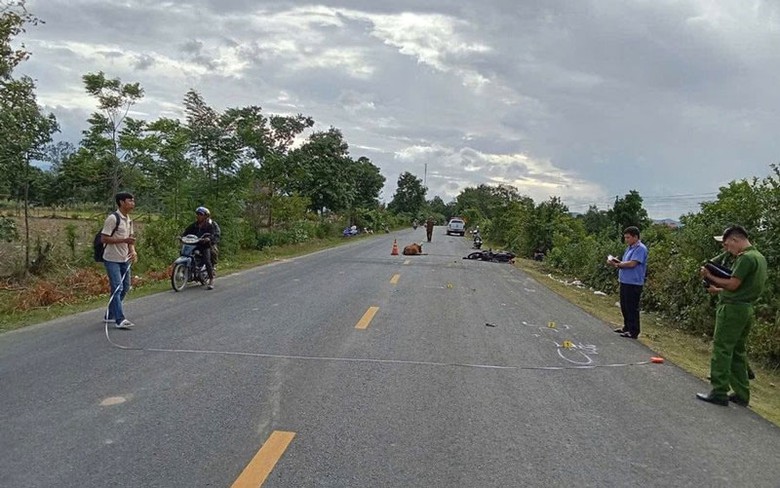 Hiện trường xảy ra vụ tai nạn - Ảnh: Đức Chinh.