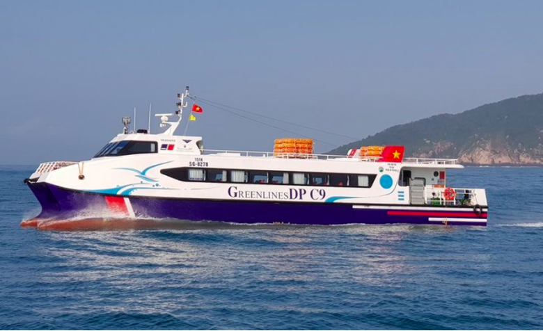 TP.HCM: Người d&acirc;n đi t&agrave;u thủy cao tốc tăng nhanh, CSGT khuyến c&aacute;o g&igrave;?- Ảnh 1.