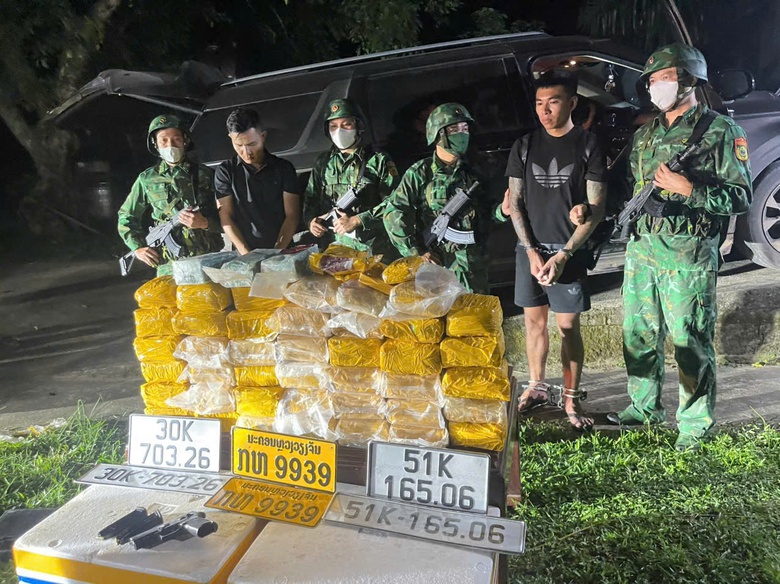 H&agrave; Tĩnh: Bắt đối tượng vận chuyển hơn 45kg ma t&uacute;y, thu 1 khẩu s&uacute;ng qu&acirc;n dụng- Ảnh 1.