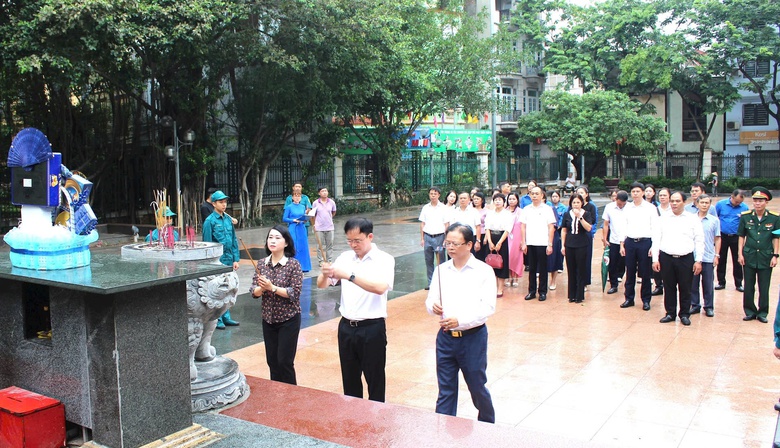Nhiều hoạt động tri &acirc;n gia đ&igrave;nh thương binh, liệt sĩ tr&ecirc;n địa b&agrave;n Thủ đ&ocirc;- Ảnh 5.