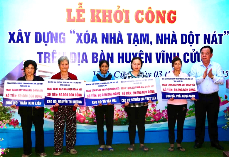 Đồng Nai vượt tiến độ x&oacute;a nh&agrave; tạm, nh&agrave; dột n&aacute;t 6 th&aacute;ng- Ảnh 1.