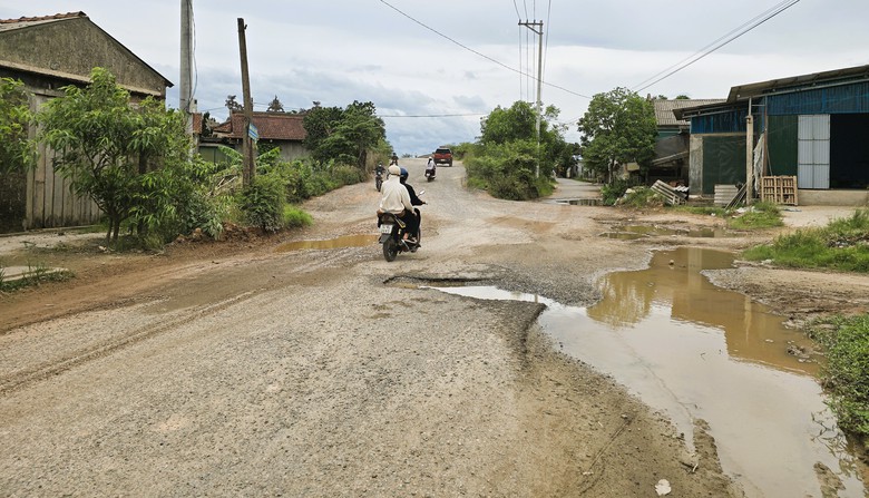 Nút thắt mặt bằng được tháo gỡ, dự án dở dang nhiều năm ở Quảng Trị bứt tốc- Ảnh 13. Nút thắt mặt bằng được tháo gỡ, dự án dở dang nhiều năm ở Quảng Trị bứt tốc- Ảnh 13.