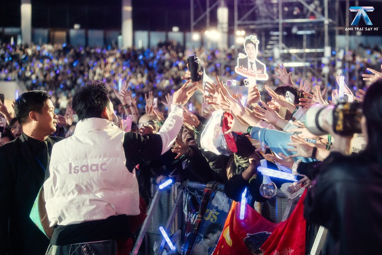 Concert Việt bứt khỏi s&acirc;n khấu thần tượng, bước v&agrave;o cuộc chơi kinh tế mềm- Ảnh 3.