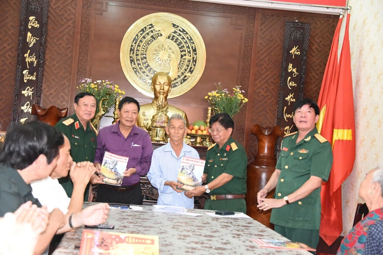 TP.HCM hỗ trợ thương, bệnh binh kh&oacute; khăn dịp 27/7- Ảnh 1.