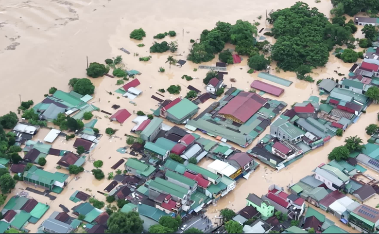Ngân hàng Nhà nước chỉ đạo hỗ trợ người dân khắc phục hậu quả cơn bão số 3- Ảnh 1. Ngân hàng Nhà nước chỉ đạo hỗ trợ người dân khắc phục hậu quả cơn bão số 3- Ảnh 1.