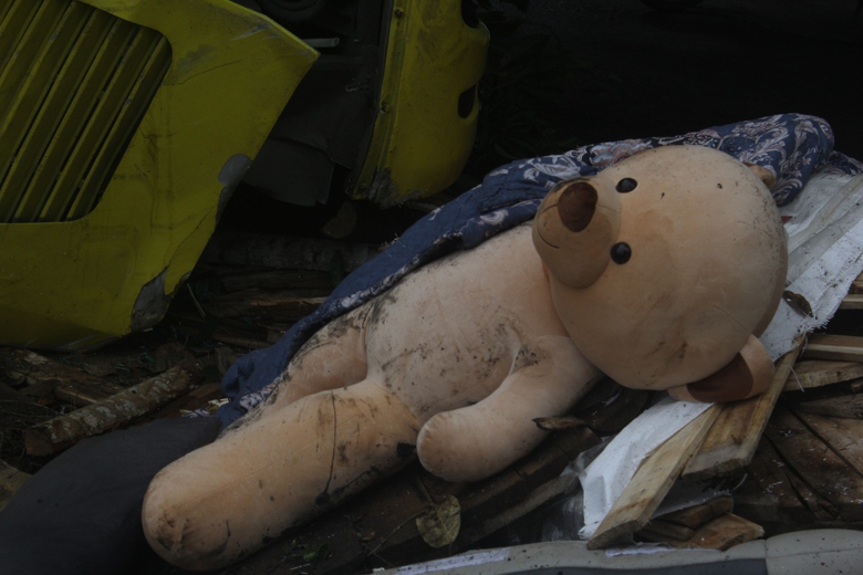 Hiện trường &aacute;m ảnh vụ xe kh&aacute;ch lật nh&agrave;o ở H&agrave; Tĩnh, 10 người tử vong- Ảnh 6.