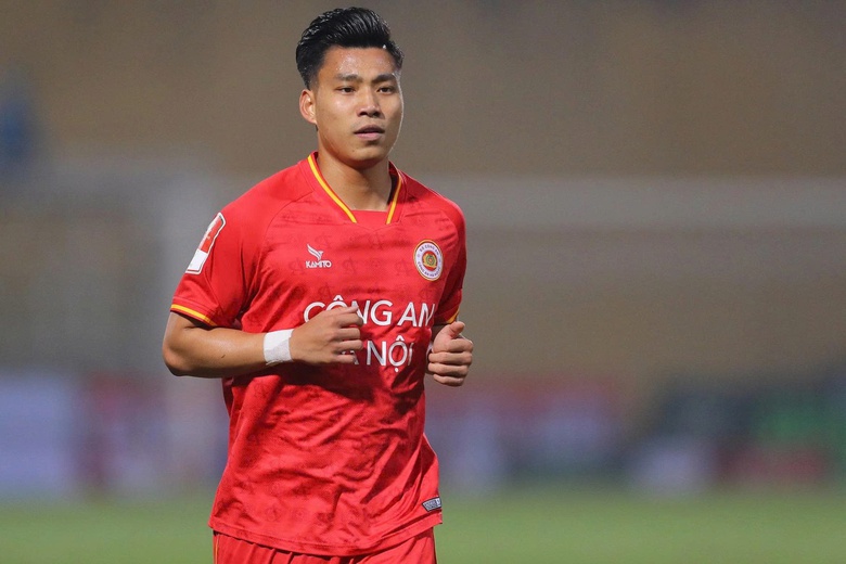 &ldquo;M&aacute;y chạy&rdquo; thời thầy Park bất ngờ gia nhập t&acirc;n binh V-League- Ảnh 1.