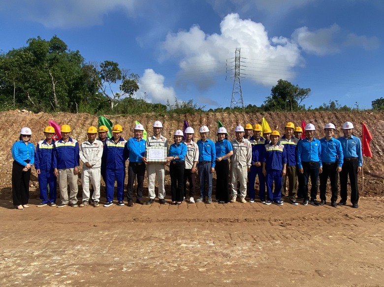 Lan tỏa tinh thần thi đua, khơi nguồn s&aacute;ng tạo trong ng&agrave;nh X&acirc;y dựng- Ảnh 2.