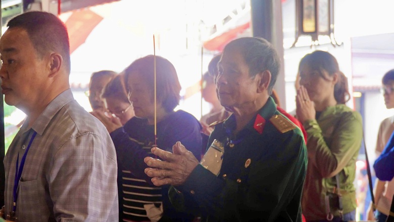 C&ocirc;n Đảo: Tri &acirc;n hơn 20.000 người con ưu t&uacute; của d&acirc;n tộc dịp 27/7
- Ảnh 5.