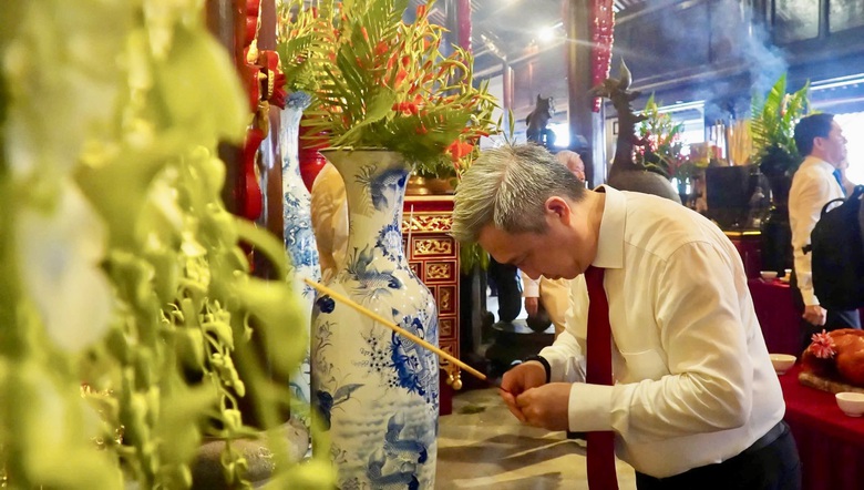 C&ocirc;n Đảo: Tri &acirc;n hơn 20.000 người con ưu t&uacute; của d&acirc;n tộc dịp 27/7
- Ảnh 8.