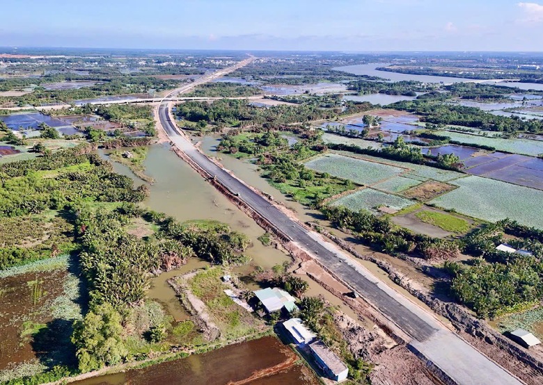 Th&uacute;c nh&agrave; thầu phụ V&agrave;nh đai 3 TP.HCM qua Đồng Nai, đẩy tiến độ kịp về đ&iacute;ch 19/8- Ảnh 1.