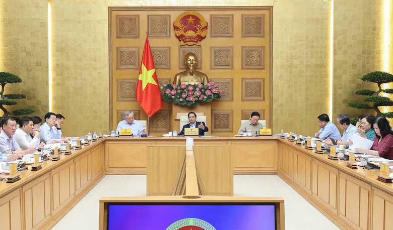 Thủ tướng: Quyết liệt đưa chính quyền hai cấp vận hành trơn tru, hiệu quả- Ảnh 2. Thủ tướng: Quyết liệt đưa chính quyền hai cấp vận hành trơn tru, hiệu quả- Ảnh 2.