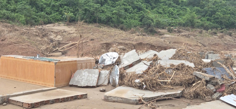 Nghệ An: Người d&acirc;n v&ugrave;ng rốn lũ Mỹ L&yacute; trĩu nặng &acirc;u lo, nỗ lực ổn định cuộc sống- Ảnh 3.