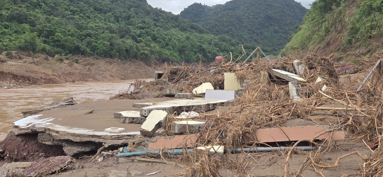 Nghệ An: Người d&acirc;n v&ugrave;ng rốn lũ Mỹ L&yacute; trĩu nặng &acirc;u lo, nỗ lực ổn định cuộc sống- Ảnh 4.