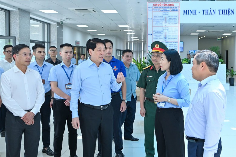 Chủ tịch nước: Quảng Ninh cần kịp thời th&aacute;o gỡ kh&oacute; khăn, vướng mắc khi vận h&agrave;nh bộ m&aacute;y mới- Ảnh 4.