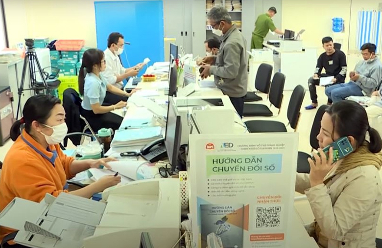 Đồng Th&aacute;p th&ocirc;ng qua nhiều nghị quyết hỗ trợ c&aacute;n bộ sau s&aacute;p nhập- Ảnh 1.