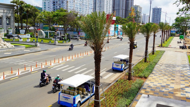 H&agrave;nh kh&aacute;ch tiếc nuối, ch&iacute;nh quyền n&oacute;ng l&ograve;ng th&aacute;o gỡ mong xe điện sớm được t&aacute;i hoạt động- Ảnh 1.