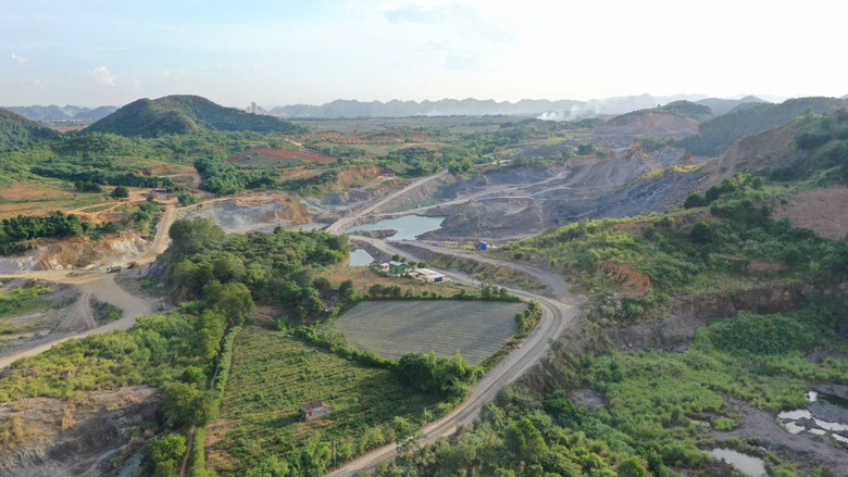 Ninh B&igrave;nh xin cơ chế đặc th&ugrave; cấp mỏ để "giải cứu" tiến độ loạt dự &aacute;n giao th&ocirc;ng trọng điểm- Ảnh 1.