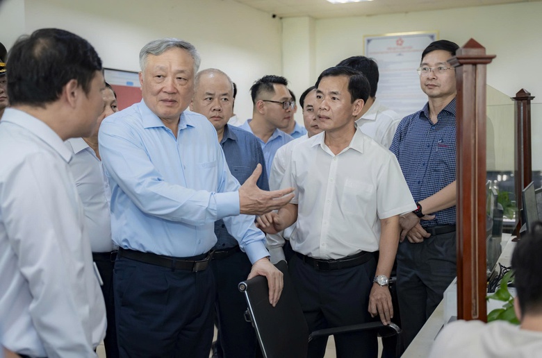 Ph&oacute; Thủ tướng Nguyễn H&ograve;a B&igrave;nh: Huế tiếp tục đổi mới, tận dụng tối đa c&aacute;c nguồn lực- Ảnh 2.