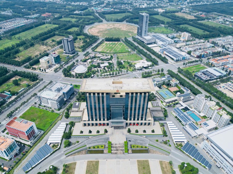 Đề xuất bố trí chỗ học cho con cán bộ, công chức Bình Dương, Bà Rịa - Vũng Tàu cũ- Ảnh 3.