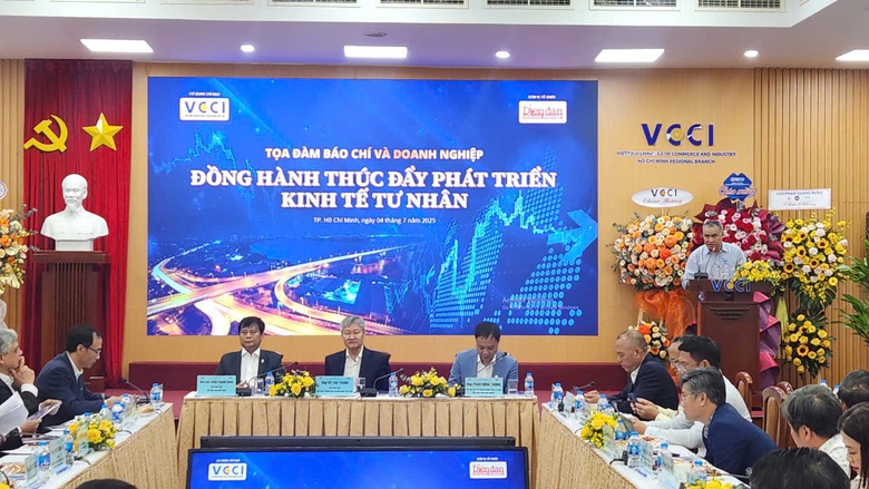 B&aacute;o ch&iacute; đồng h&agrave;nh, th&uacute;c đẩy kinh tế tư nh&acirc;n ph&aacute;t triển- Ảnh 3.