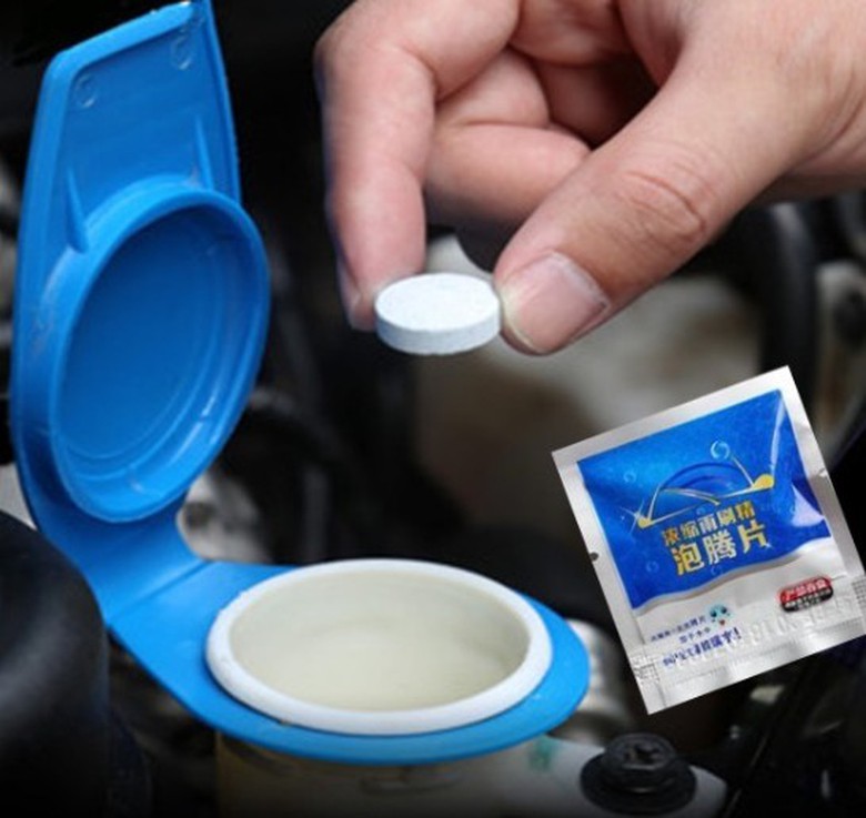 Thị trường vi&ecirc;n sủi rửa k&iacute;nh &ocirc; t&ocirc; "v&agrave;ng thau lẫn lộn"- Ảnh 2.