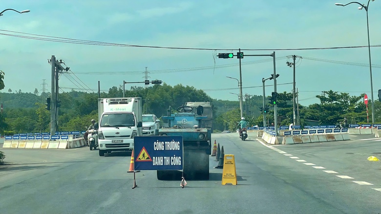 Tăng cường xử lý vi phạm, ngăn tai nạn trên đường ĐH2 Đà Nẵng- Ảnh 3. Tăng cường xử lý vi phạm, ngăn tai nạn trên đường ĐH2 Đà Nẵng- Ảnh 3.