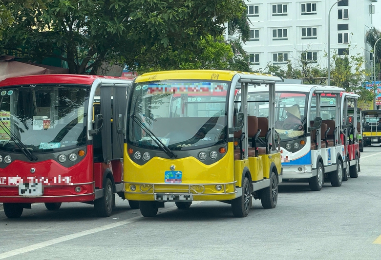 Thanh H&oacute;a: Xe điện ở Hải Tiến v&ocirc; tư hoạt động d&ugrave; chưa đ&aacute;p ứng quy định mới- Ảnh 2.