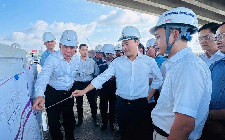 Thống nhất mở th&ecirc;m đường tạm để kết nối cầu Nhơn Trạch với cao tốc