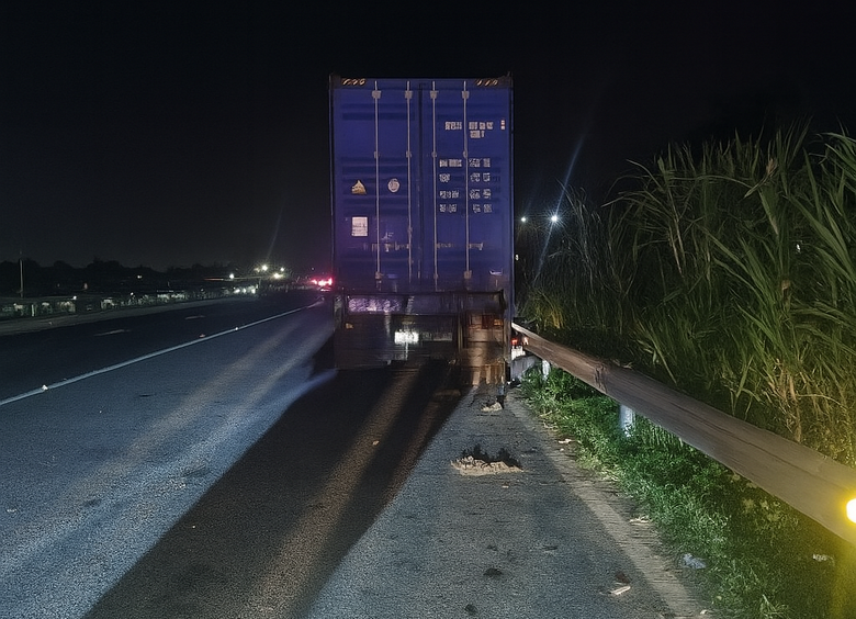 Hai vụ tai nạn trong một ngày ở Hải Phòng, ba người thương vong- Ảnh 2. Hai vụ tai nạn trong một ngày ở Hải Phòng, ba người thương vong- Ảnh 2.