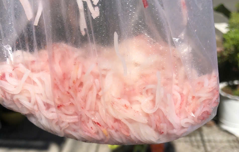 Dân phản ánh bún tự đổi màu, cơ quan chức năng Đà Nẵng vào cuộc- Ảnh 1. Dân phản ánh bún tự đổi màu, cơ quan chức năng Đà Nẵng vào cuộc- Ảnh 1.