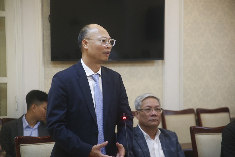 Vụ trưởng Vụ Khoa học c&ocirc;ng nghệ m&ocirc;i trường v&agrave; Vật liệu x&acirc;y dựng L&ecirc; Trung Th&agrave;nh. (Ảnh: Đức T&uacute;)