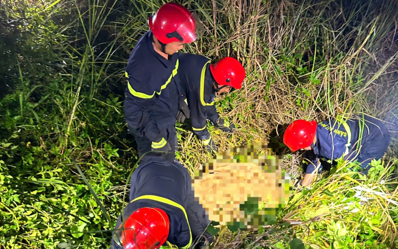 Một du kh&aacute;ch tử vong khi nhảy d&ugrave; ở b&aacute;n đảo Sơn Tr&agrave;- Ảnh 1.
