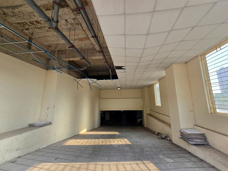 H&agrave;ng ngh&igrave;n căn hộ t&aacute;i định cư bỏ hoang tr&ecirc;n &ldquo;đất v&agrave;ng&rdquo; H&agrave; Nội- Ảnh 2.