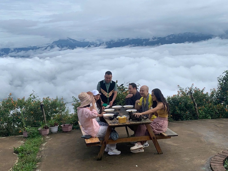 Cơ hội n&agrave;o cho L&agrave;o Cai sau s&aacute;p nhập để ph&aacute;t triển du lịch?- Ảnh 7.