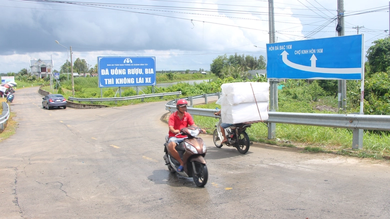 Gắn Đờn ca t&agrave;i tử với du lịch n&ocirc;ng th&ocirc;n mới ở C&agrave; Mau- Ảnh 1.