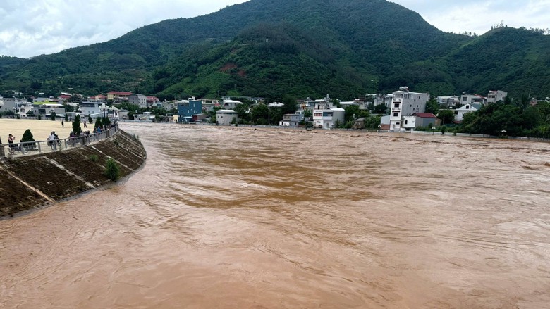 Sơn La c&ocirc;ng bố t&igrave;nh huống khẩn cấp về thi&ecirc;n tai- Ảnh 1.