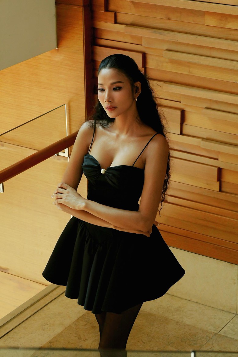 Người mẫu Hoàng Thùy: "Tôi ngồi không, drama tự rơi vào đầu"- Ảnh 5. Người mẫu Hoàng Thùy: "Tôi ngồi không, drama tự rơi vào đầu"- Ảnh 5.