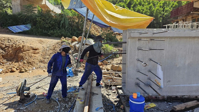 Đẩy nhanh tiến độ 50 cầu tr&ecirc;n cao tốc qua th&agrave;nh phố Huế- Ảnh 8.