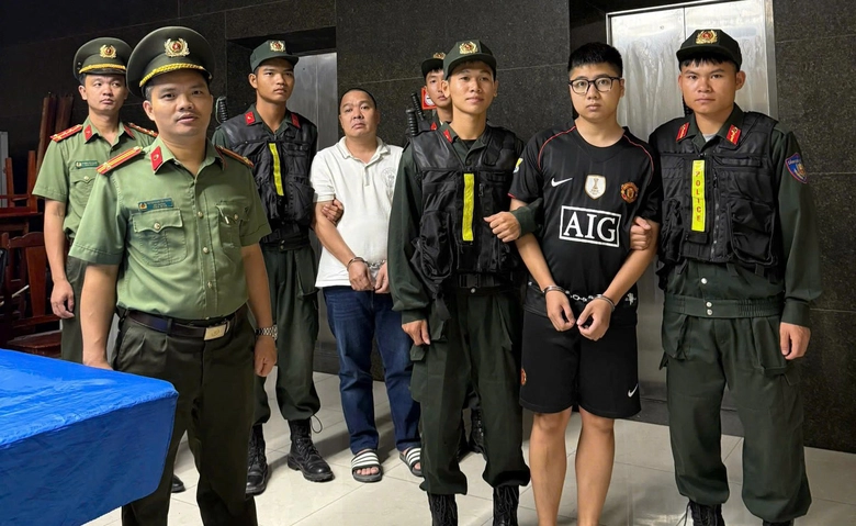 Triệt phá đường dây lừa đảo tiền ảo quy mô hàng tỷ USD ở Phú Thọ- Ảnh 3. Triệt phá đường dây lừa đảo tiền ảo quy mô hàng tỷ USD ở Phú Thọ- Ảnh 3.