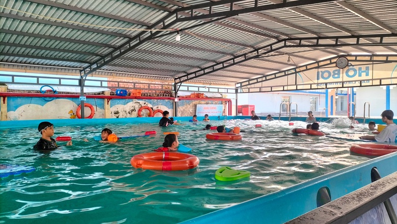 C&agrave; Mau: Bồi dưỡng kỹ năng tham gia giao th&ocirc;ng đường thủy cho trẻ em, ngăn ngừa đuối nước- Ảnh 4.