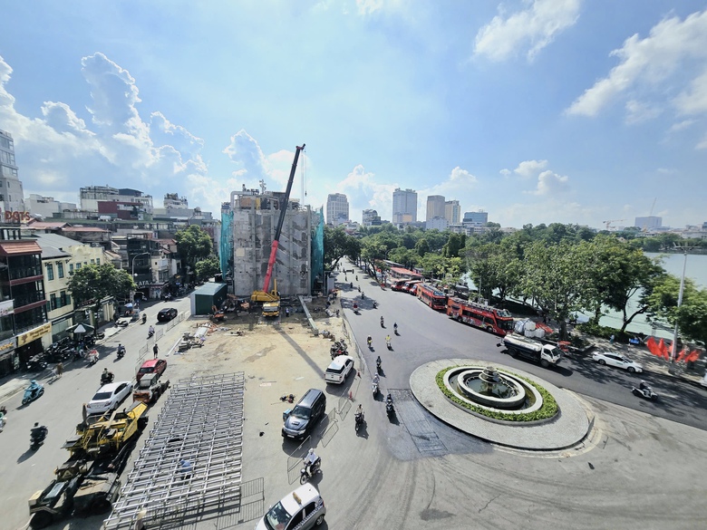 H&agrave; Nội: Khẩn trương ph&aacute; dỡ một phần nh&agrave; h&agrave;ng Thủy Tạ, kh&ocirc;i phục kiến tr&uacute;c c&ocirc;ng tr&igrave;nh- Ảnh 7.