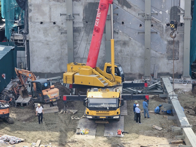 H&agrave; Nội: Khẩn trương ph&aacute; dỡ một phần nh&agrave; h&agrave;ng Thủy Tạ, kh&ocirc;i phục kiến tr&uacute;c c&ocirc;ng tr&igrave;nh- Ảnh 9.